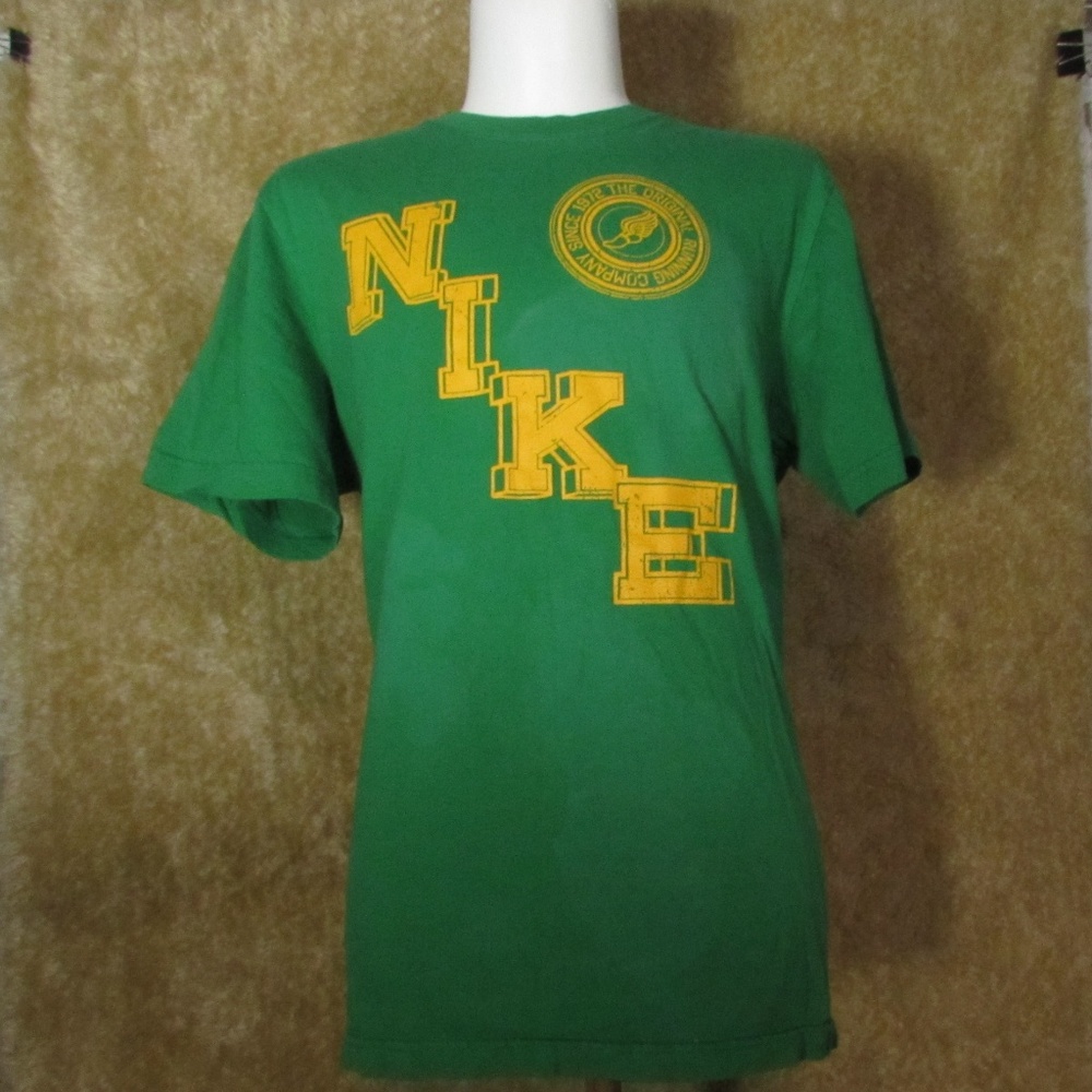 Nike Shirt Size Large